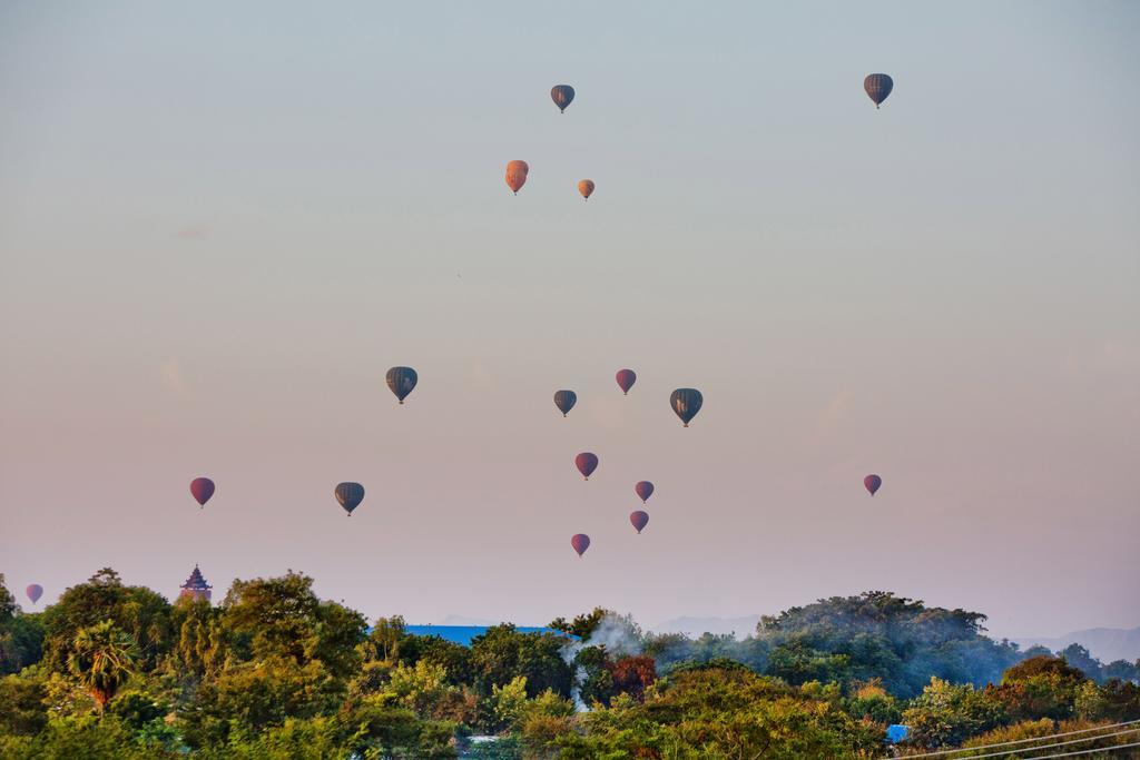 Sky View Hotel Bagan Luaran gambar