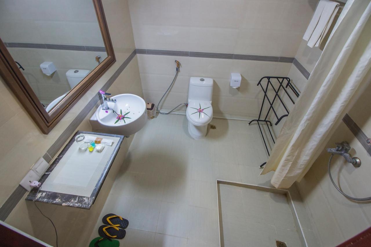 Sky View Hotel Bagan Luaran gambar