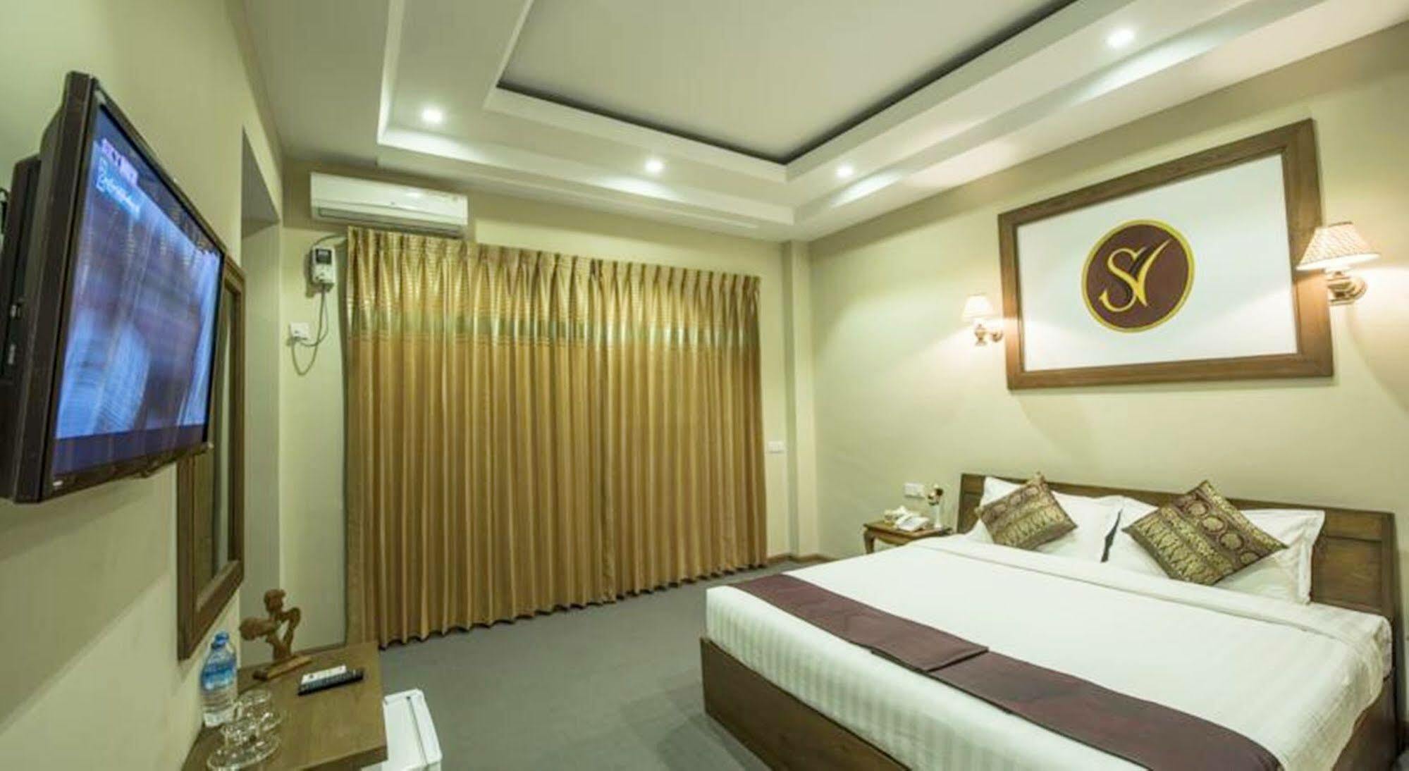 Sky View Hotel Bagan Luaran gambar